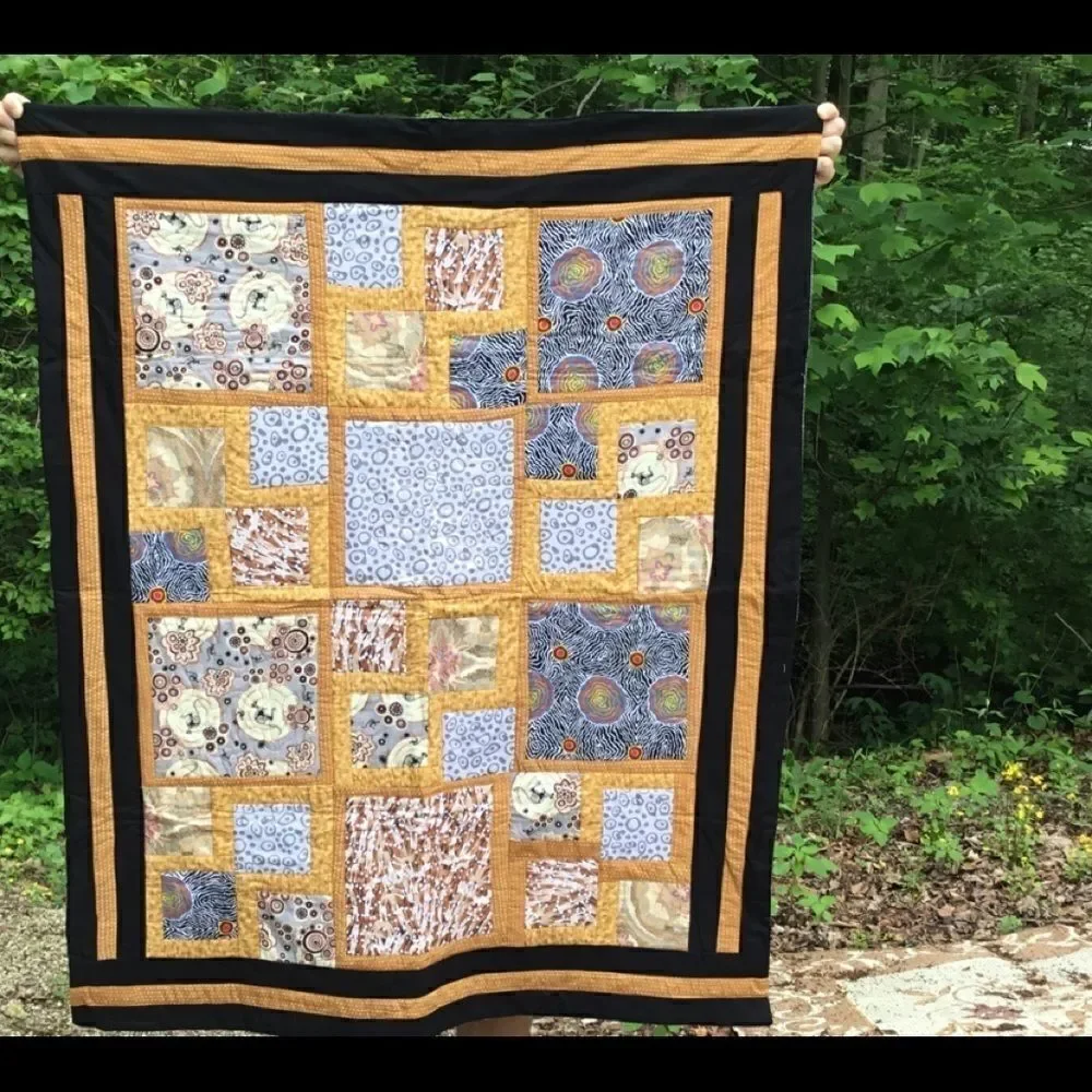 NWT Hand Crafted Quilted Aboriginal Fabrics Quilt